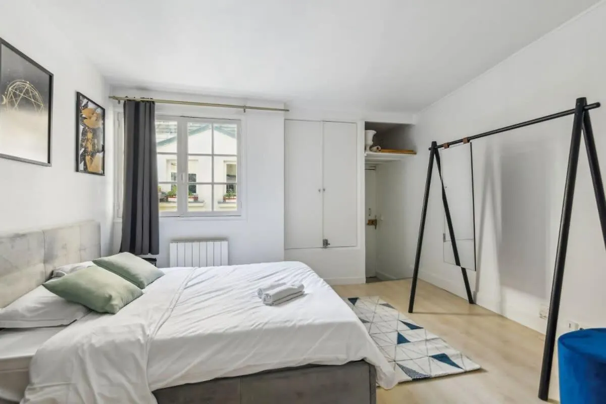 Apartment Studio & Jardin Du Luxembourg - Cityapartmentstay Paris