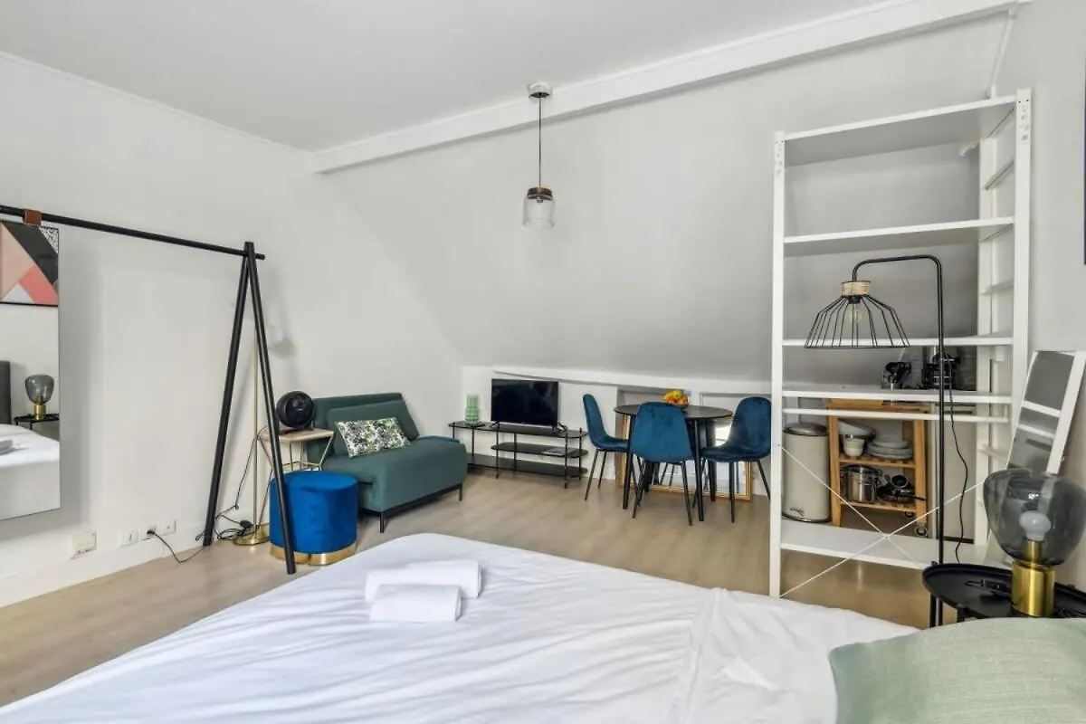 Studio & Jardin Du Luxembourg - Cityapartmentstay Paris 0*,  Fransa